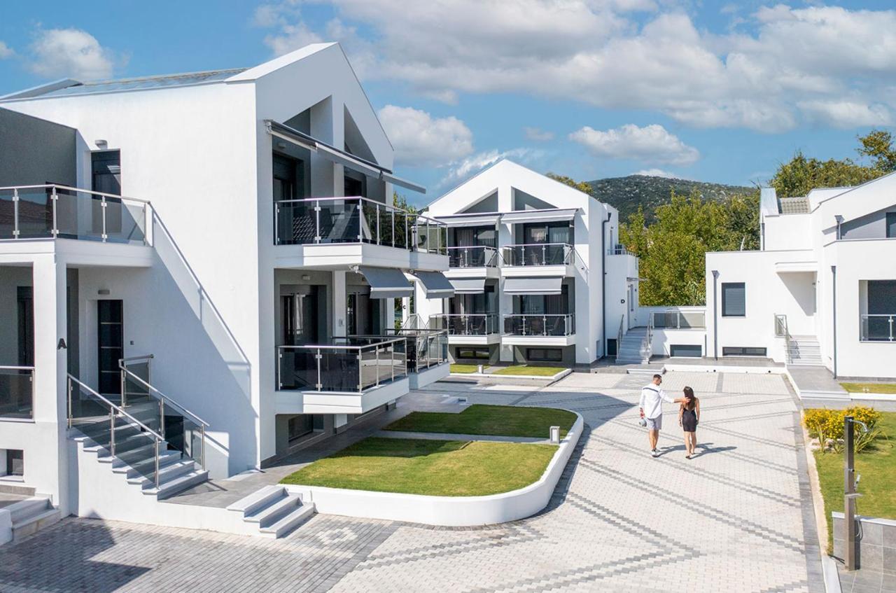 The Black Pearl Villas Kalamítsion Esterno foto